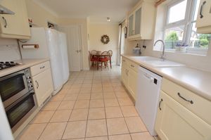 Dining Kitchen- click for photo gallery